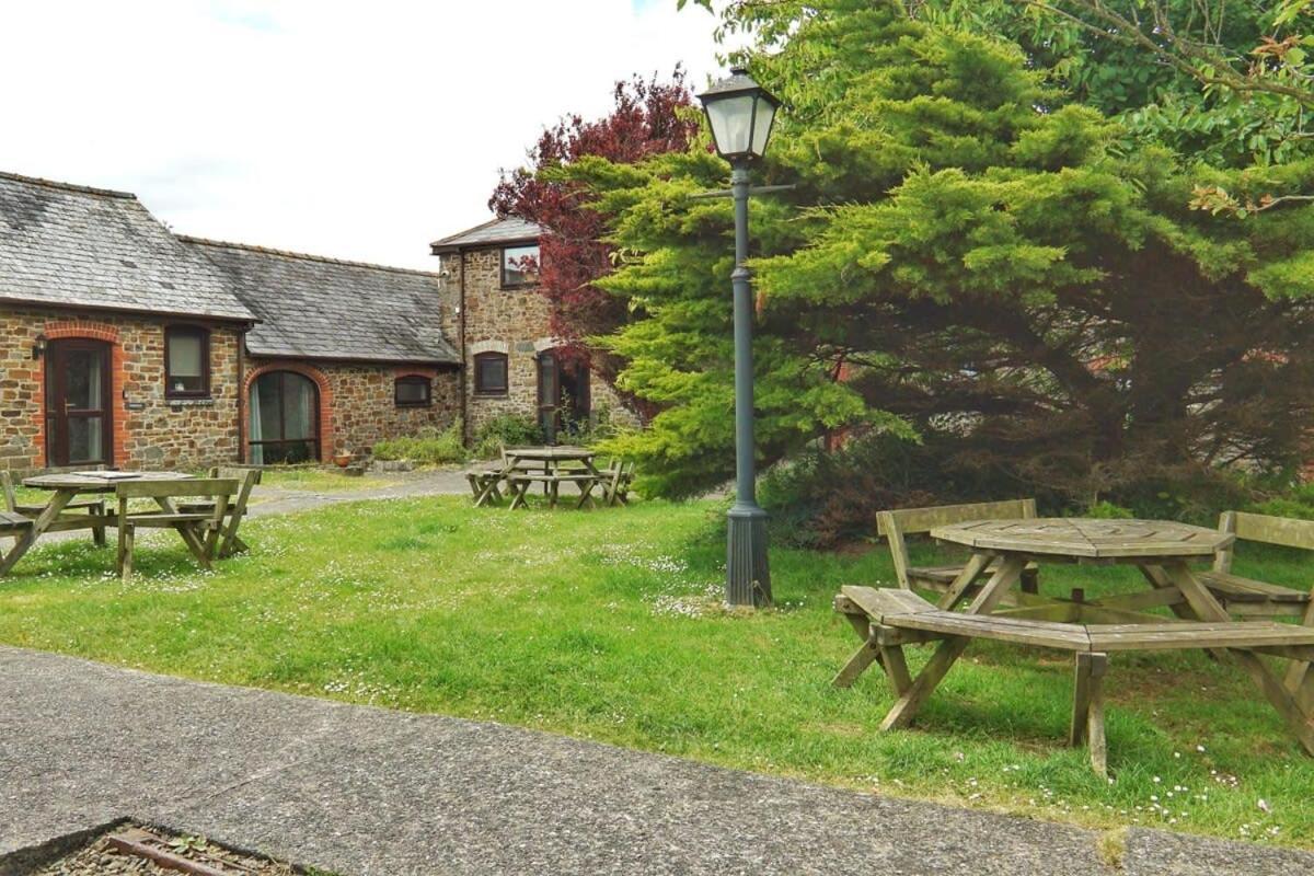 Lovely 3 Bedroom Holiday Cottage Nr Bude Eksteriør bilde